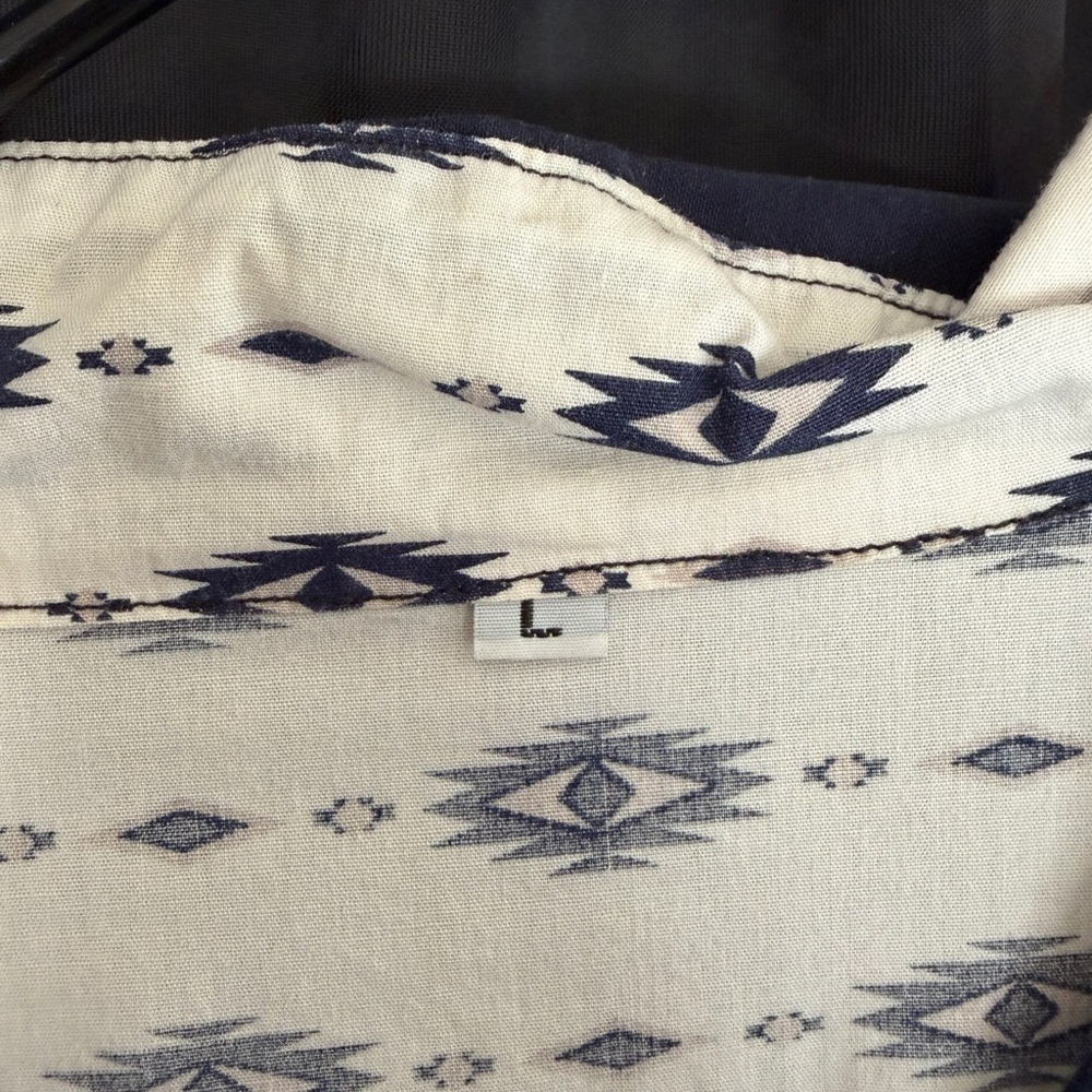 Women’s Thunderbird button-down western shirt - image 2